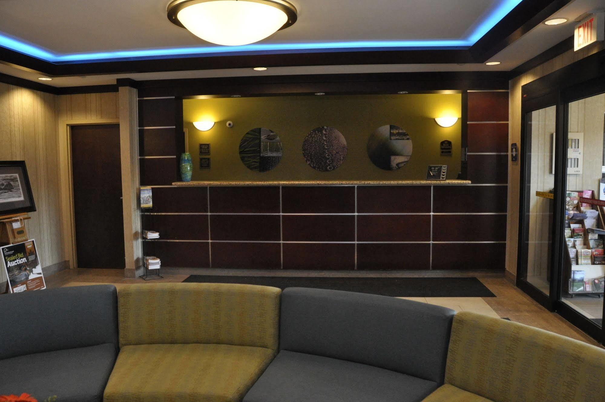 Best Western Plus Barrie Exterior foto